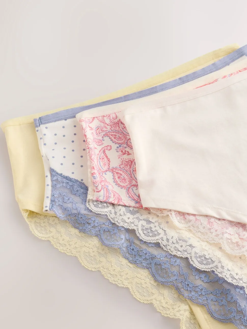 à motif cachemire - Lot de 4 culottes en coton et dentelle