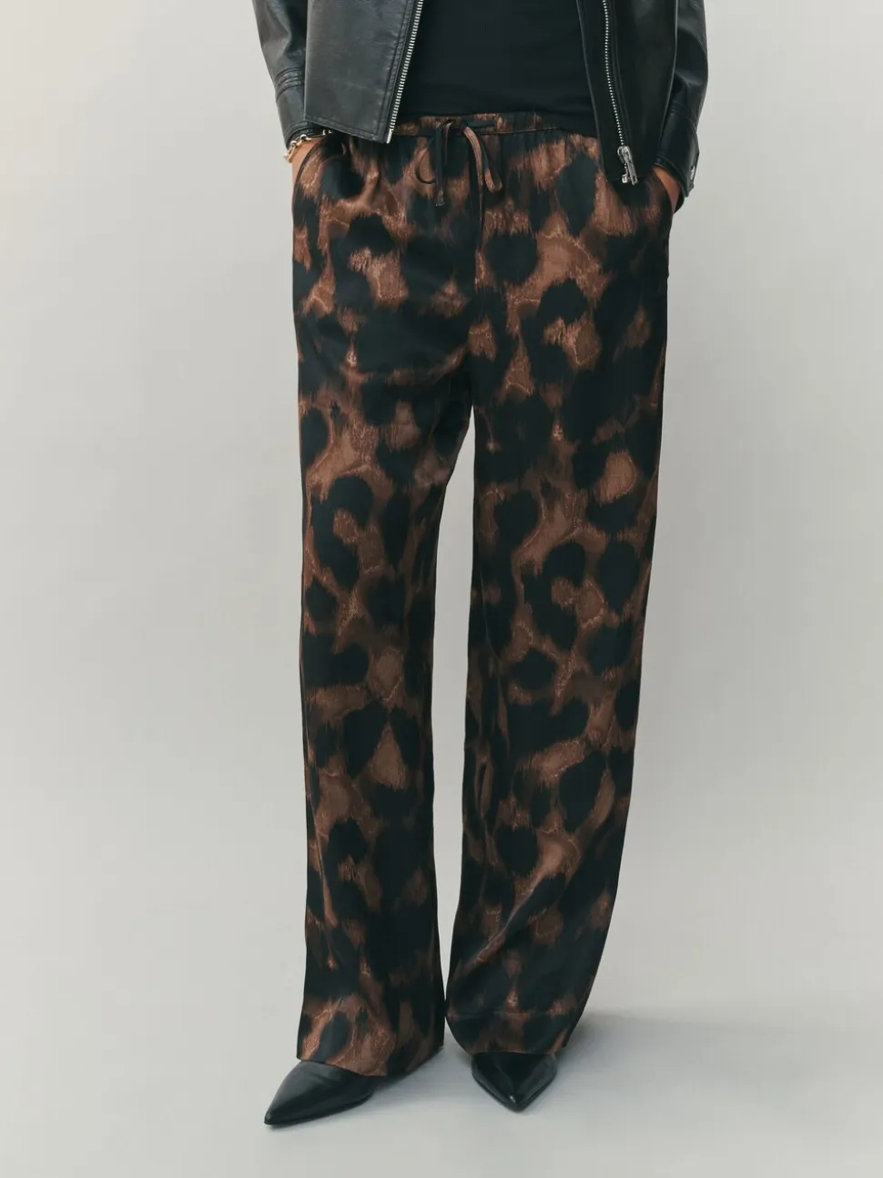 animal - Pantalons en satin à jambe large et taille ceinturée