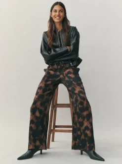 animal - Pantalons en satin à jambe large et taille ceinturée