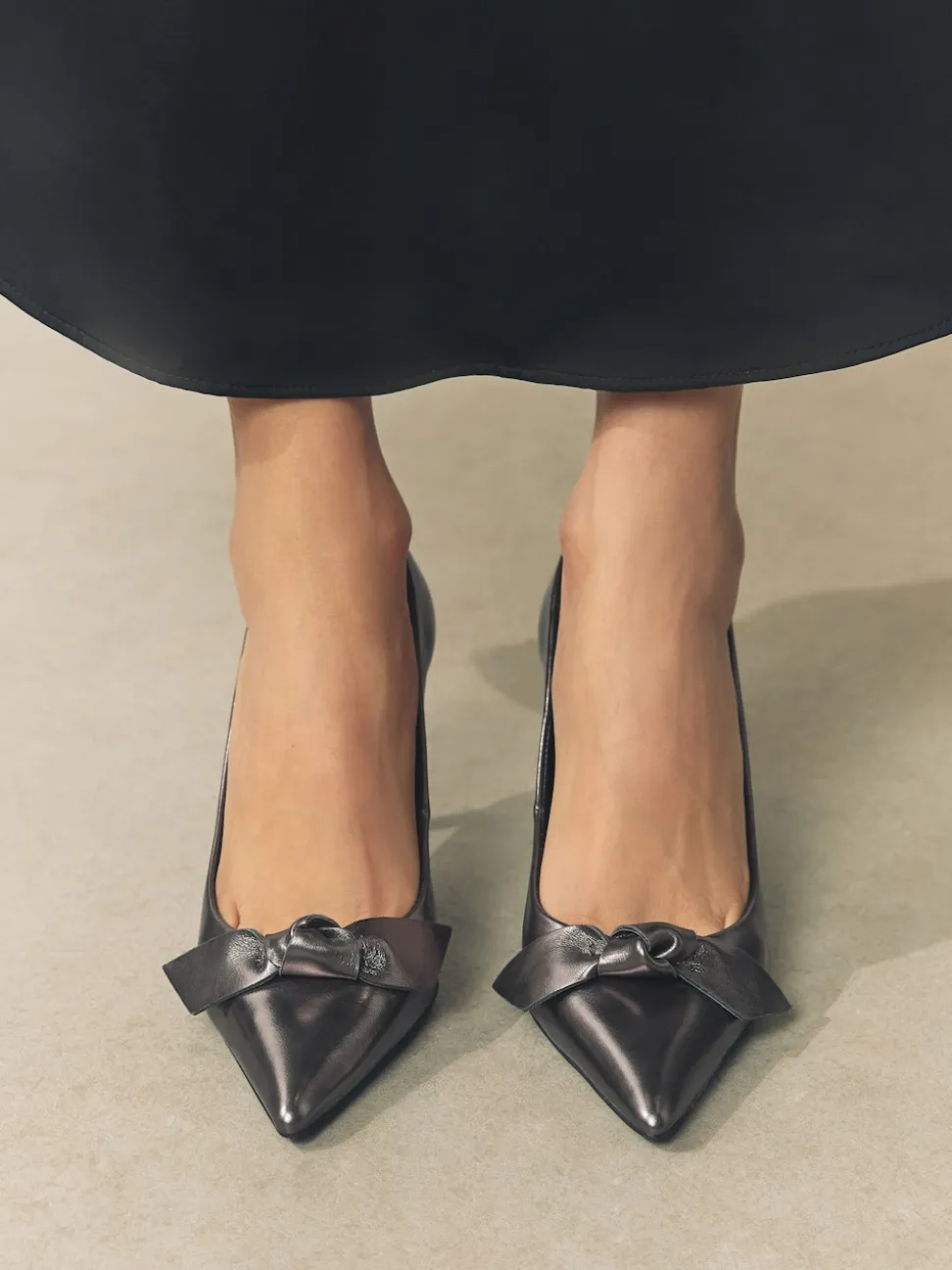 Anthracite - Chaussures de cour mi-hautes en cuir détail nœud Forever Comfort®