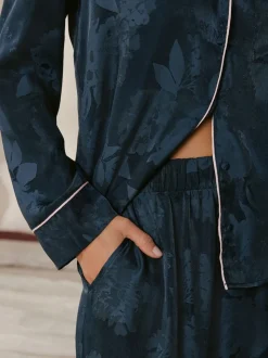 B by Ted Baker pyjama boutonné en jacquard bleu marine