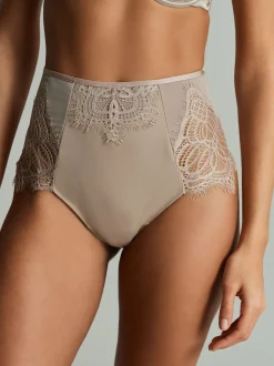 B by Ted Baker Taille haute façonnant vison marron Breifs