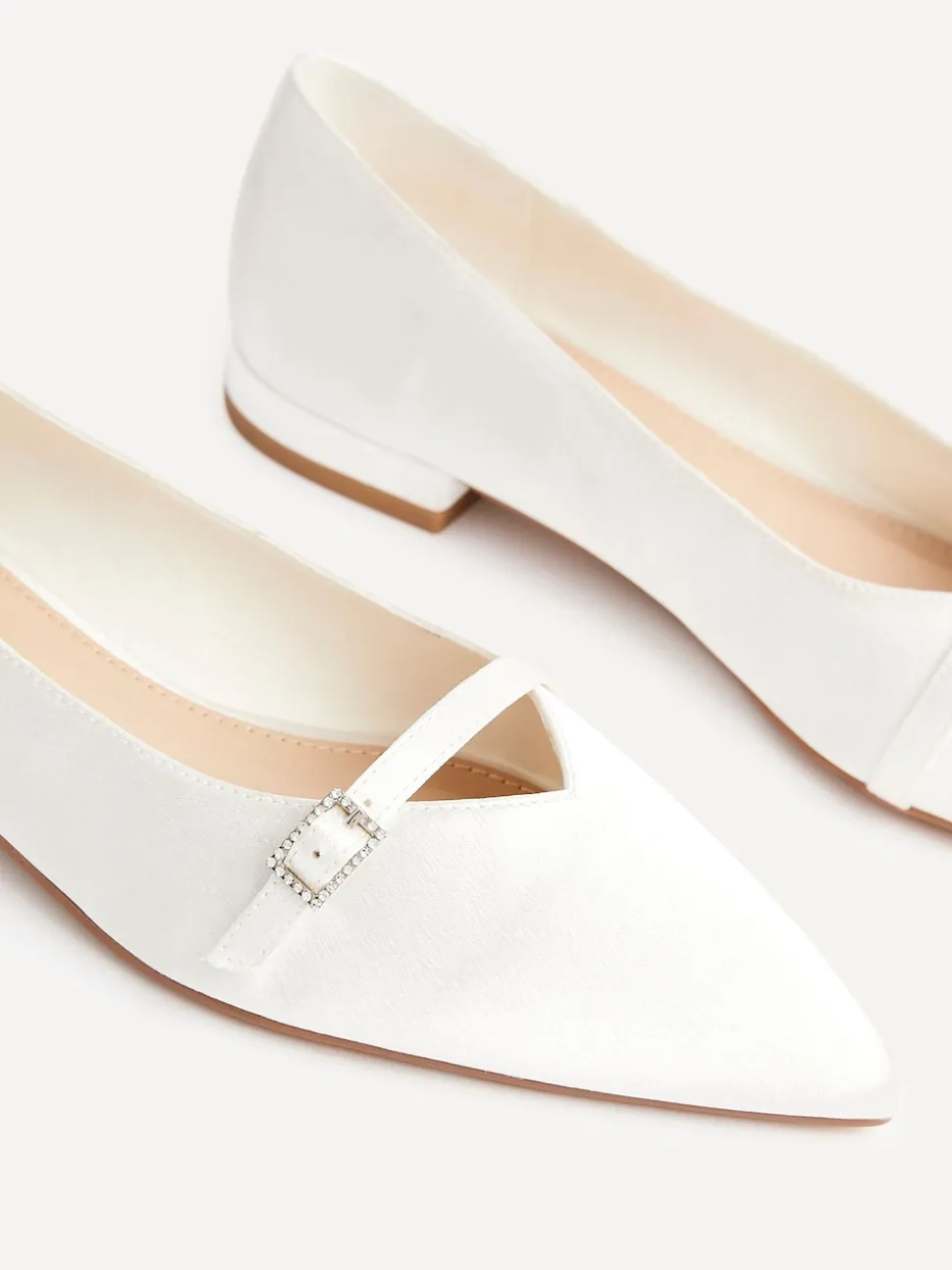 Ballerines Linzi Mariage à bout pointu avec boucle