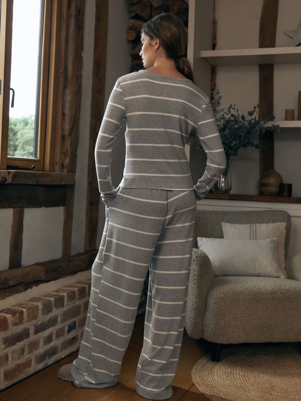 Bande grise - Pyjama confortable à manches longues