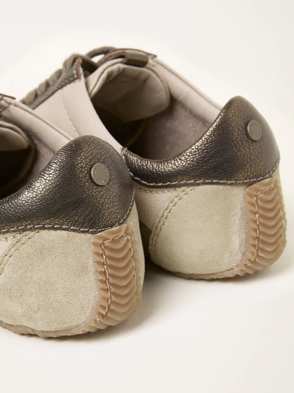 Baskets FatFace en cuir