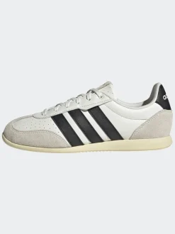 Blanc - Baskets adidas Barreda Lo