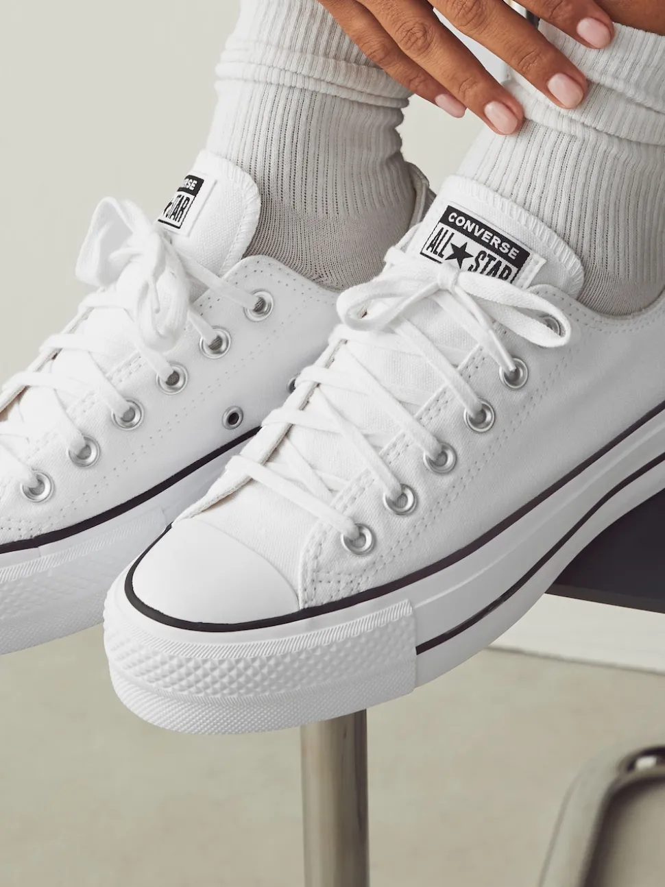 Blanc - Baskets Converse Platform Lift Chuck Ox