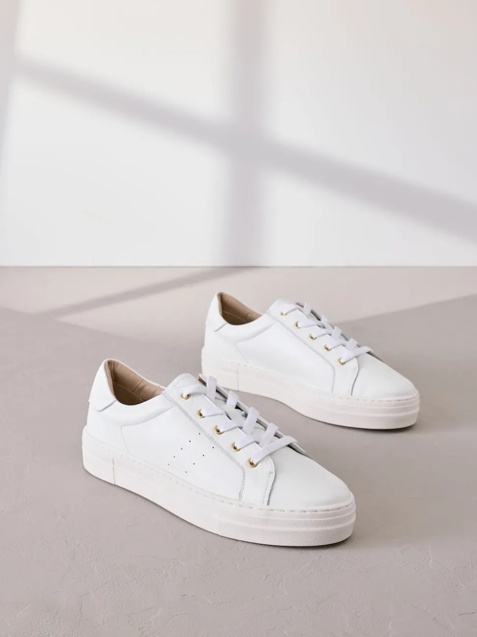 Blanc - Baskets Signature Premium en cuir à lacets