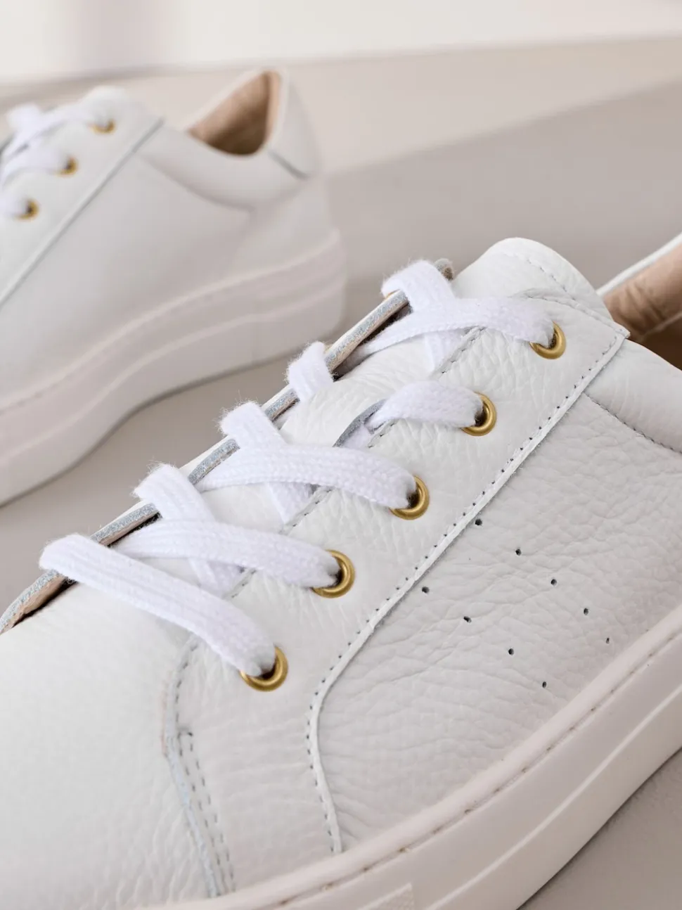 Blanc - Baskets Signature Premium en cuir à lacets