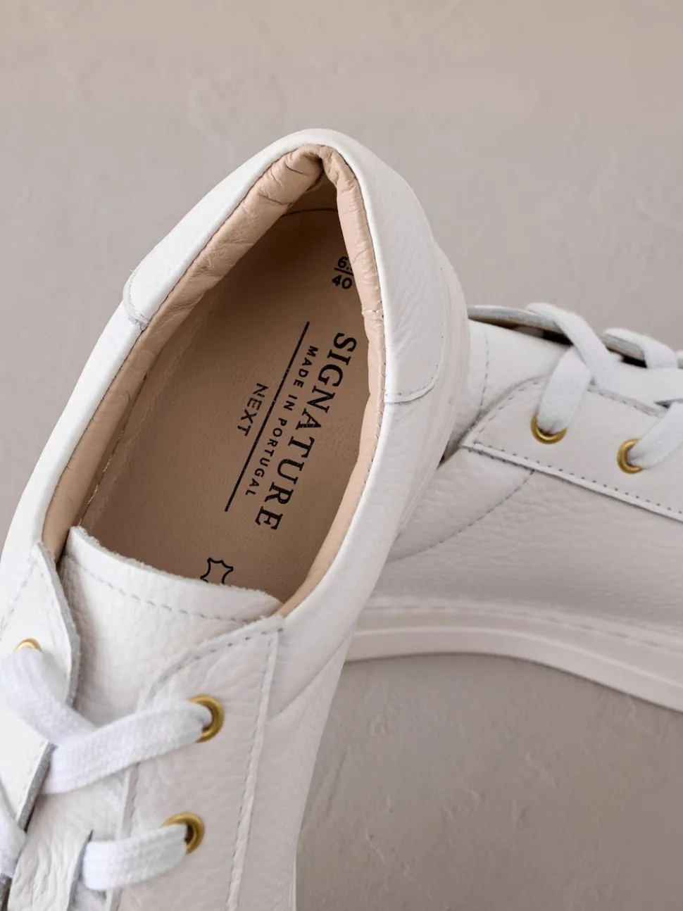 Blanc - Baskets Signature Premium en cuir à lacets
