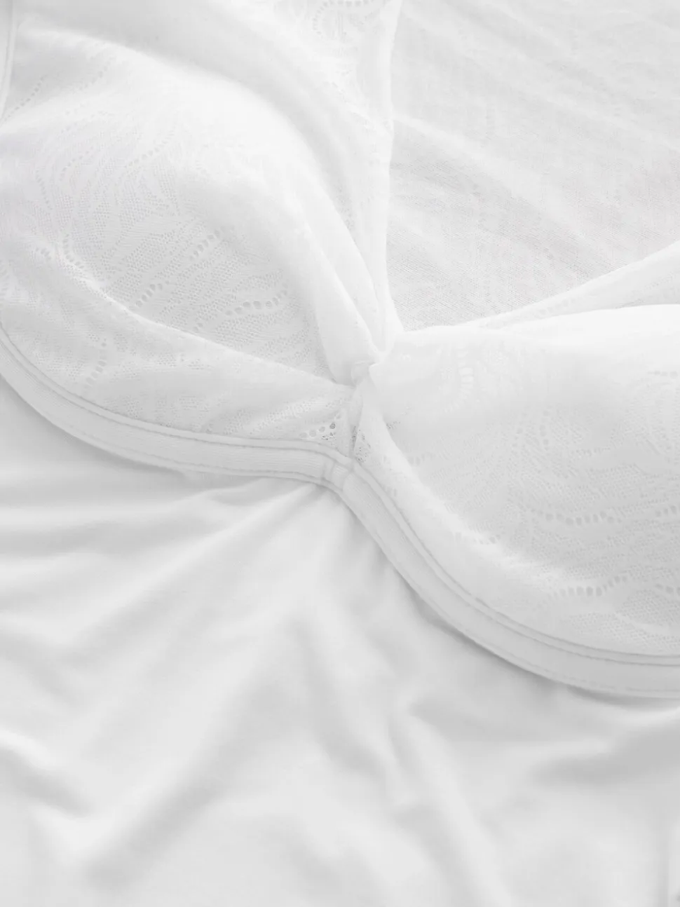 Blanc - Body string rembourré Lipsy en dentelle à manches longues