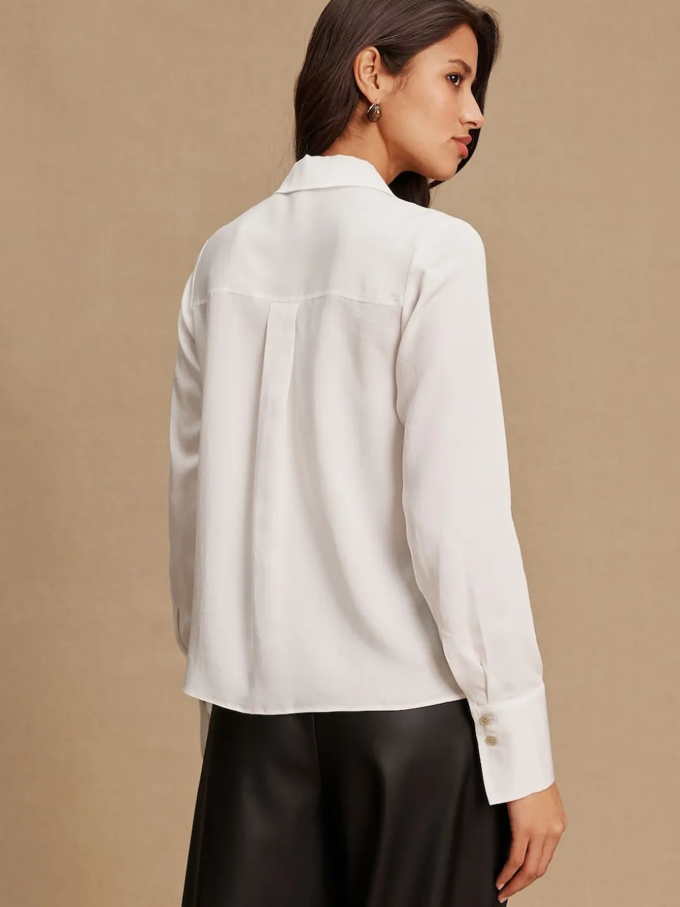 Blanc - Chemise à manches longues à col doux Revere