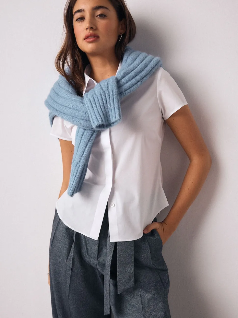 Blanc - Chemise Extensible ajustée Essential à manches courtes