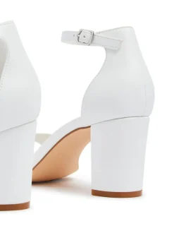 Blanc - Linzi Wide Fit Legacy à peine là des chaussures à talons blocs arrière fermés