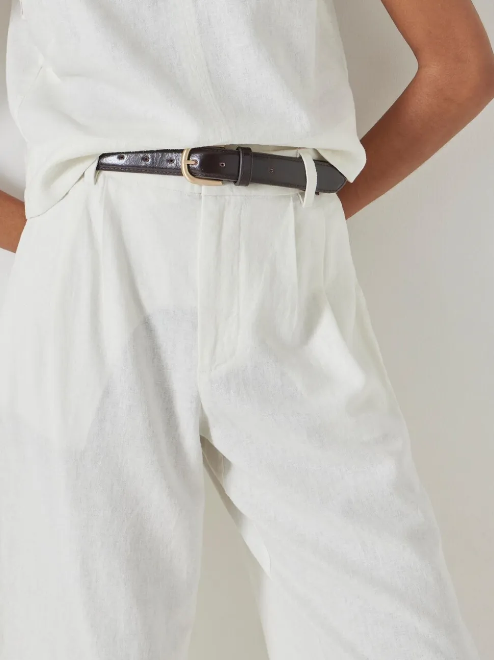 Blanc - Short Hush Linen Blend Lya Bermuda
