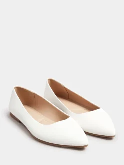 Blanc - Yours Curve Coupe large Chaussures plates Point Escarpins