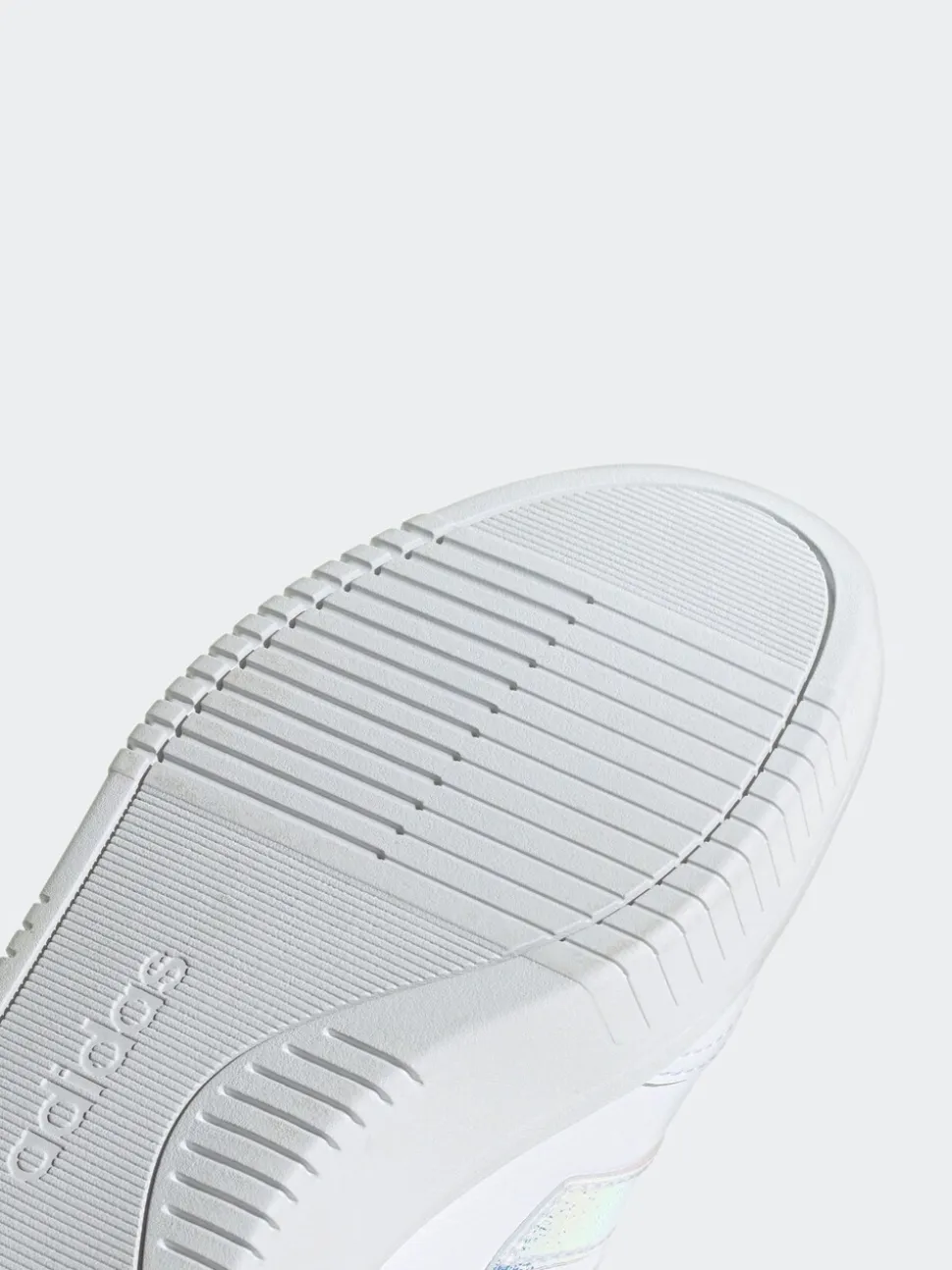 Blanc éteint - Baskets adidas Courtblock Bold