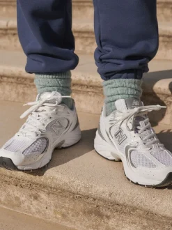 Blanc/Argent - New Balance Womens 530 Trainers