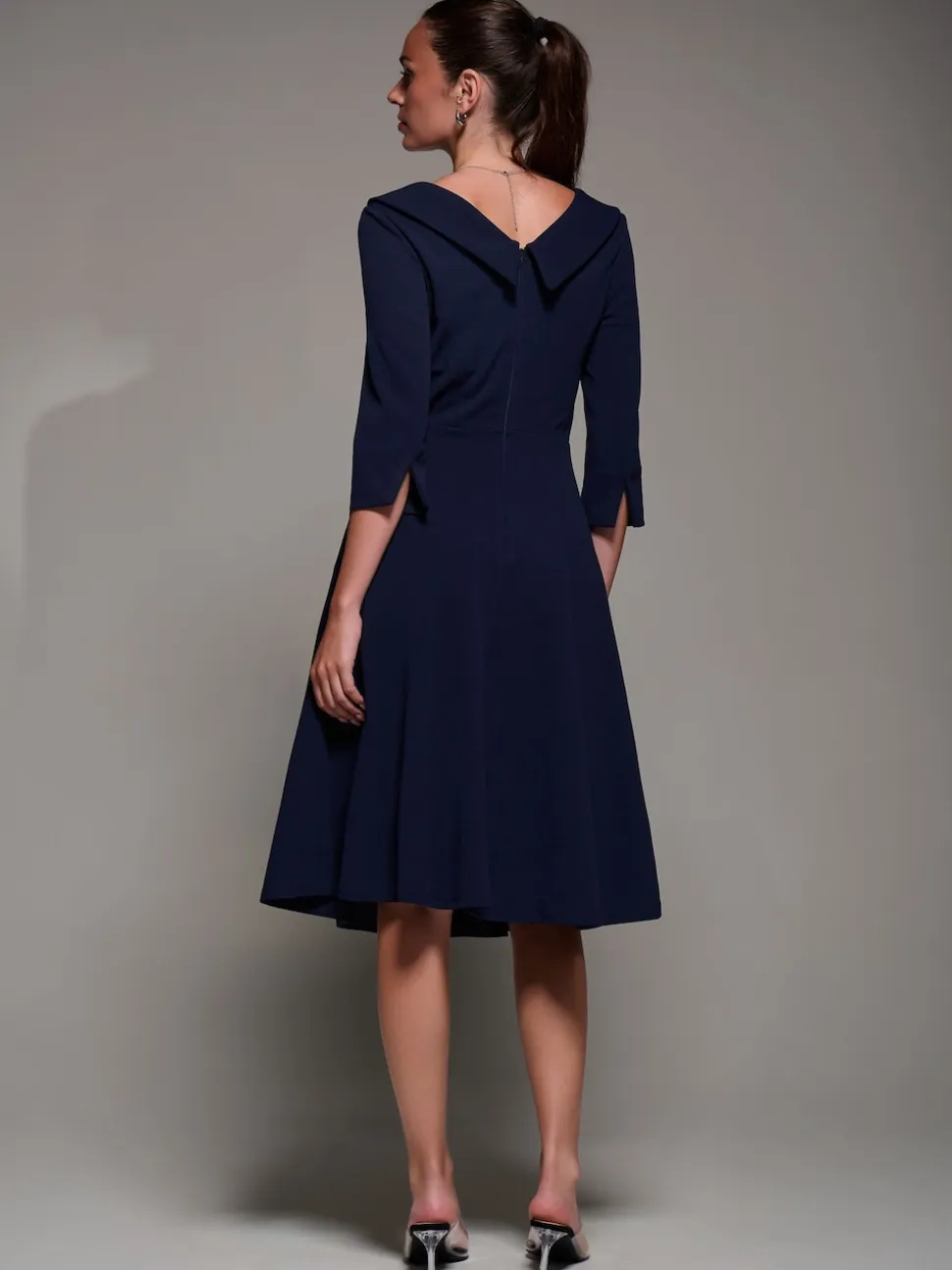 Bleu - Robe mi-longue Jolie Moi boutonnée à col pliable