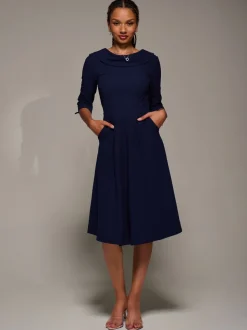 Bleu - Robe mi-longue Jolie Moi coupe évasée et évasée à col roulé
