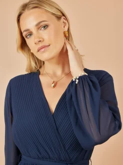 Bleu - Yumi Robe mi-longue enveloppante plissée avec manches longues transparentes