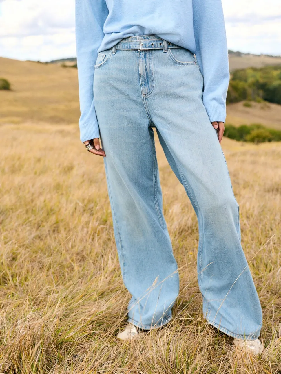 Bleu clair - Jeans larges à ceinture