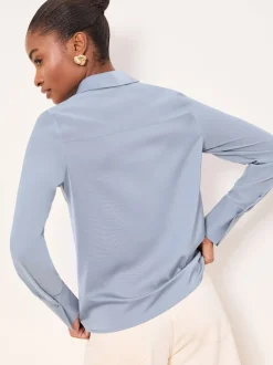 Bleu clair - Lipsy chemise en satin à manches longues en mousseline