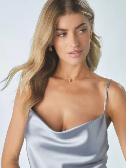 Bleu crépuscule - Robe longue de demoiselle d’honneur en satin à col bénitier pour mariage