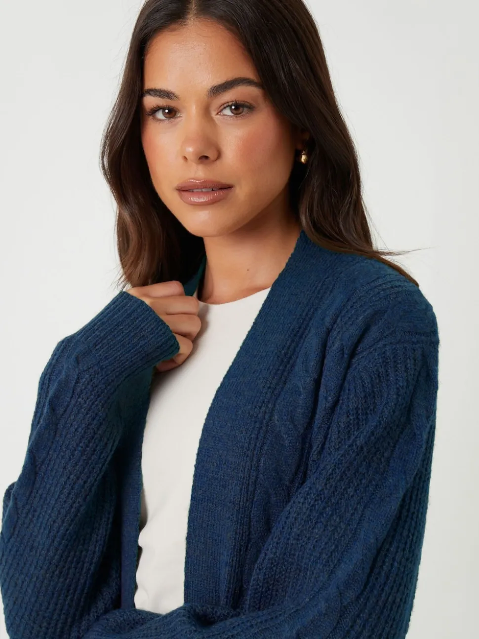 Bleu de ciel - Threadbare Ladies Rozanna Cable Detail Cardigan