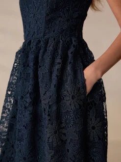 Bleu marine - Robe Bandeau mi-longue en dentelle