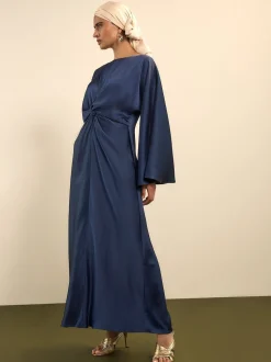 Bleu marine - Robe longue en satin à manches longues torsadée sur le devant