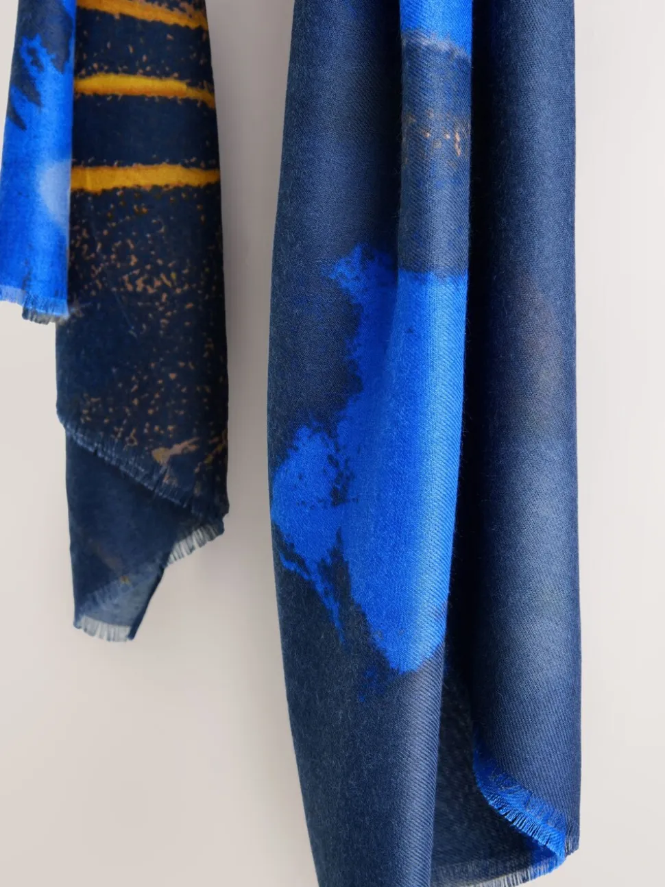 Bleu marine effet tie-dye - Écharpe légère