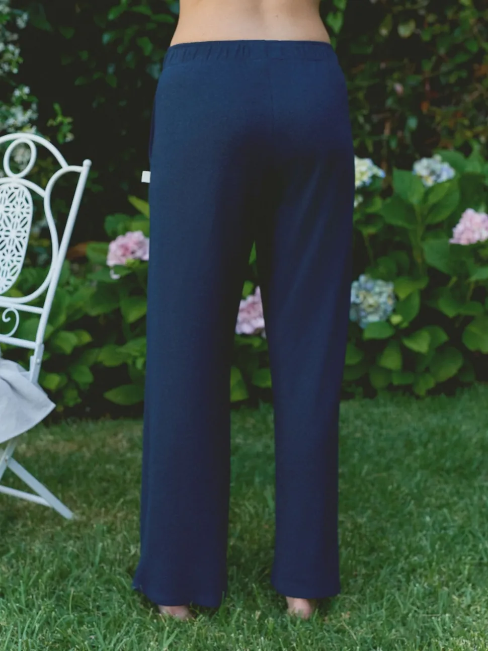 Bleu marine foncé - Pantalon Laura Ashley Lounge en maille