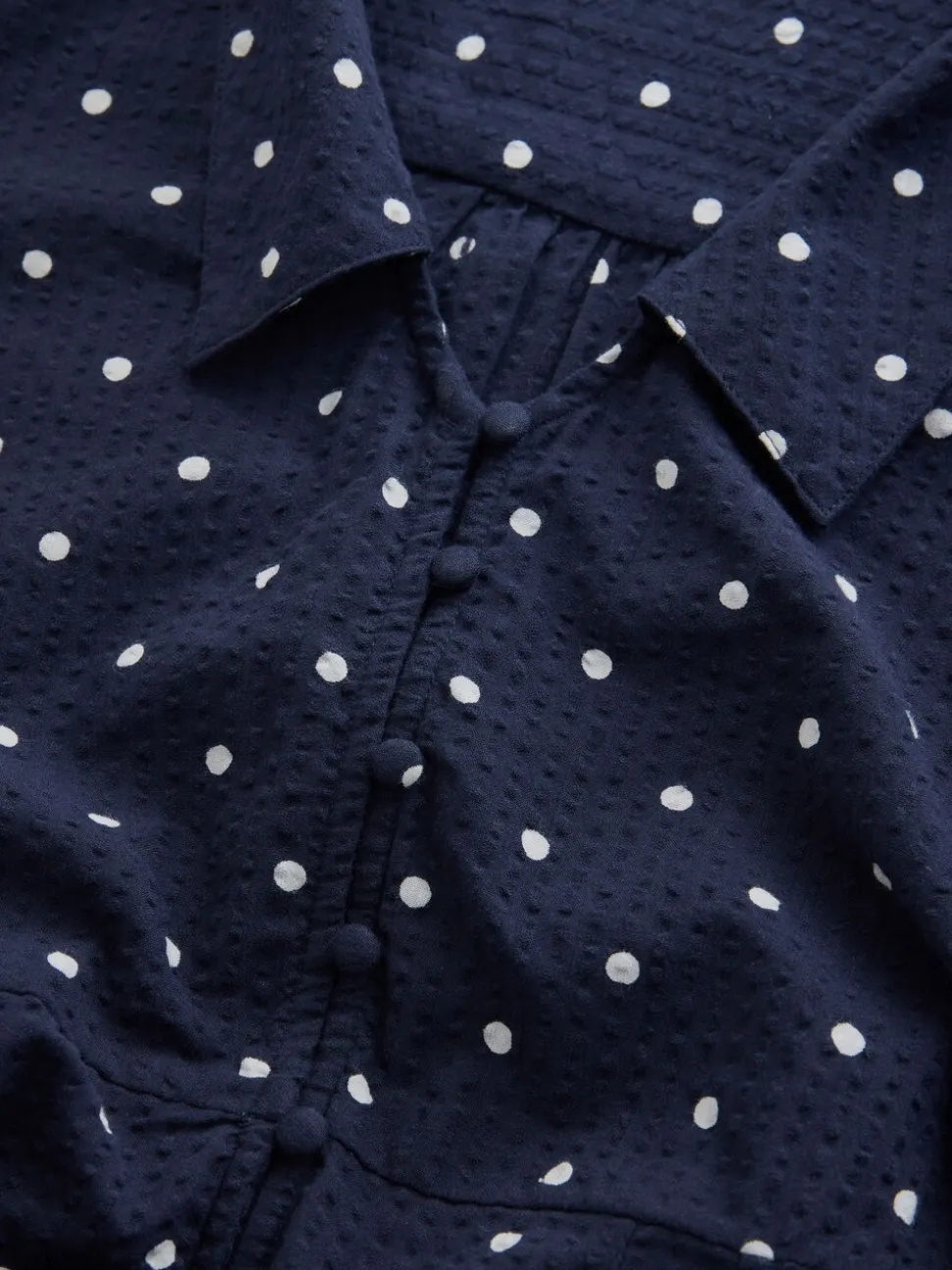 Bleu marine/blanc à pois - Court robe chemise à col et manches longues
