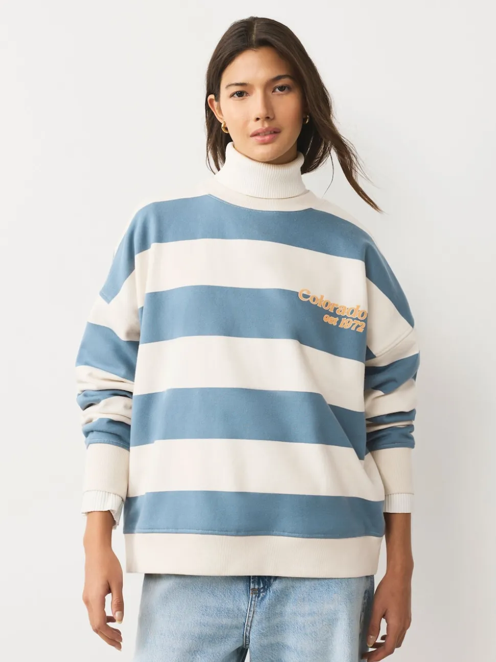 Bleu/Ecru - Sweat-shirt graphique à col rond à manches longues « Colarado » City