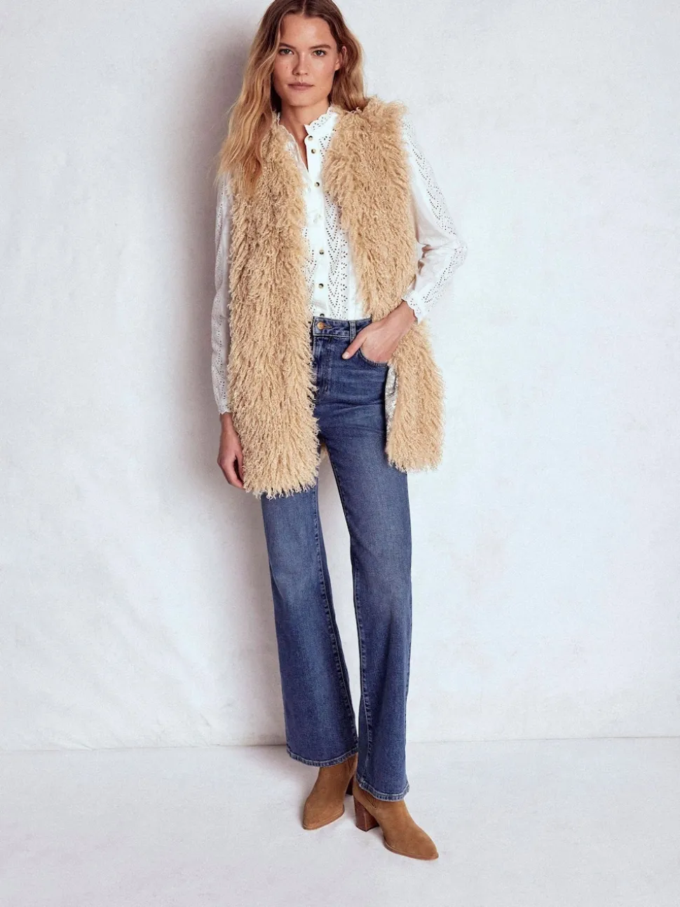 Boden Longue veste sans manches en fausse fourrure