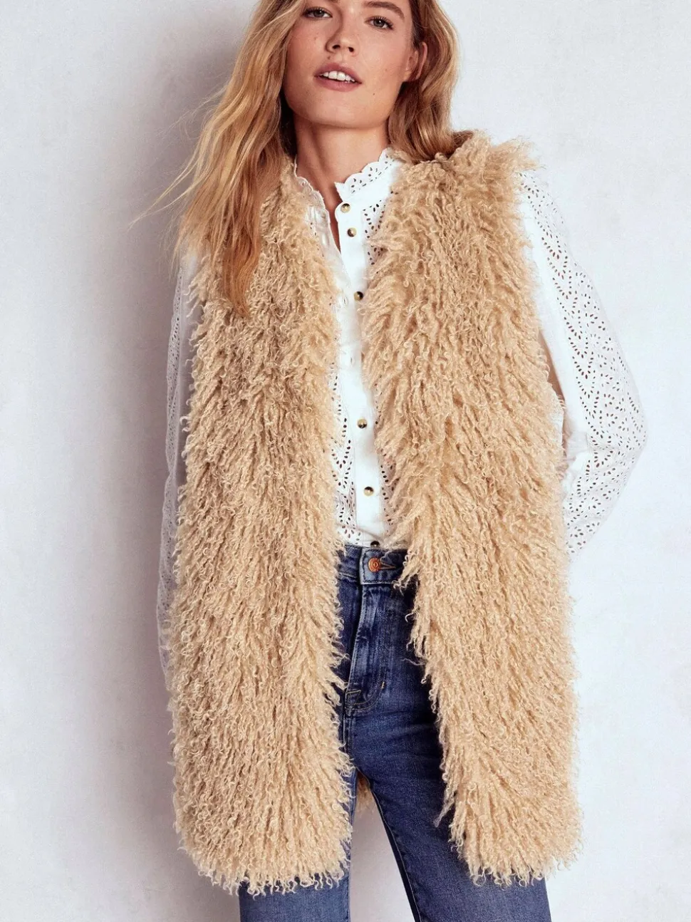 Boden Longue veste sans manches en fausse fourrure