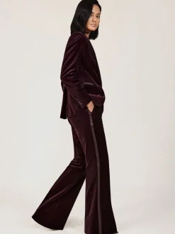 bordeaux - Pantalon évasé Reiss Elia à rayures style smoking en velours