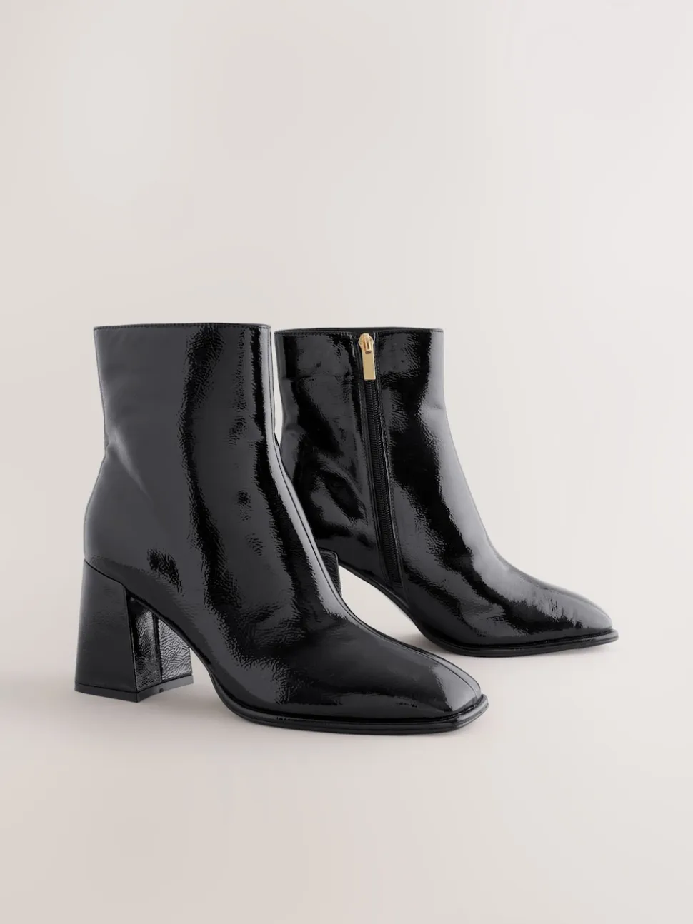 Brevet noir - Bottes à talon carré à bout carré Forever Comfort®