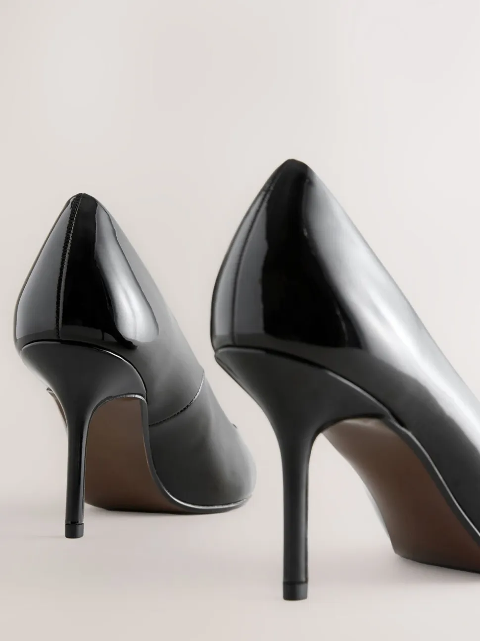 Brevet noir - Chaussures à talons Forever Comfort® à bout pointu