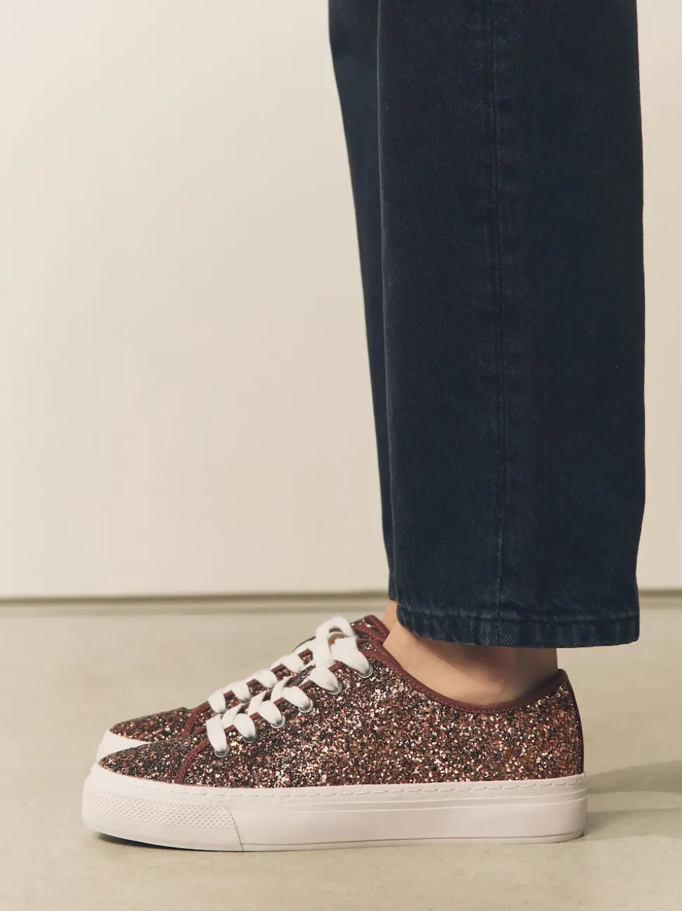Bronze à paillettes - Baskets à lacets Forever Comfort® style baseball à paillettes