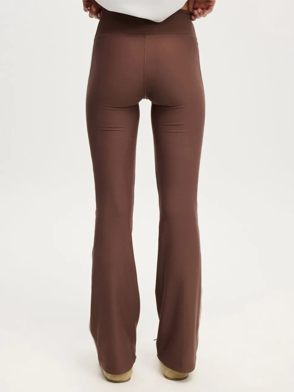 Brun clair - Leggings évasés doublés de polaire Cotton On