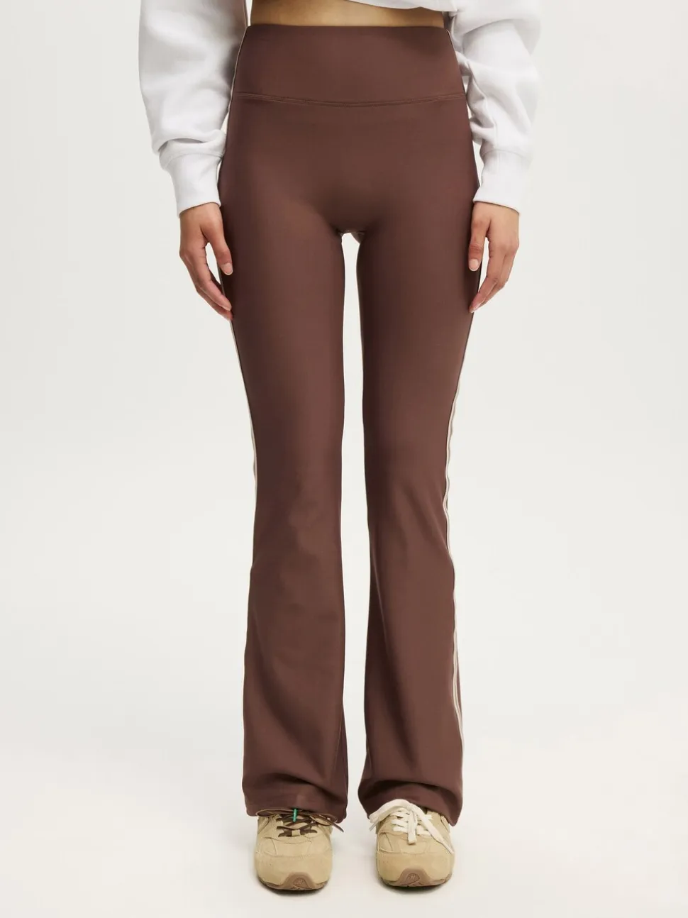 Brun clair - Leggings évasés doublés de polaire Cotton On
