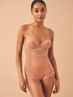 Caramel Nude - Body en dentelle à coupe ferme et contrôle du ventre