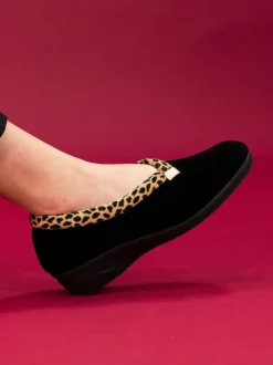 Chaussons compensés Lunar Paloma à imprimé animal