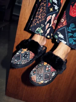 Chaussons mules doublés de fausse fourrure matelassés Never Fully Dressed