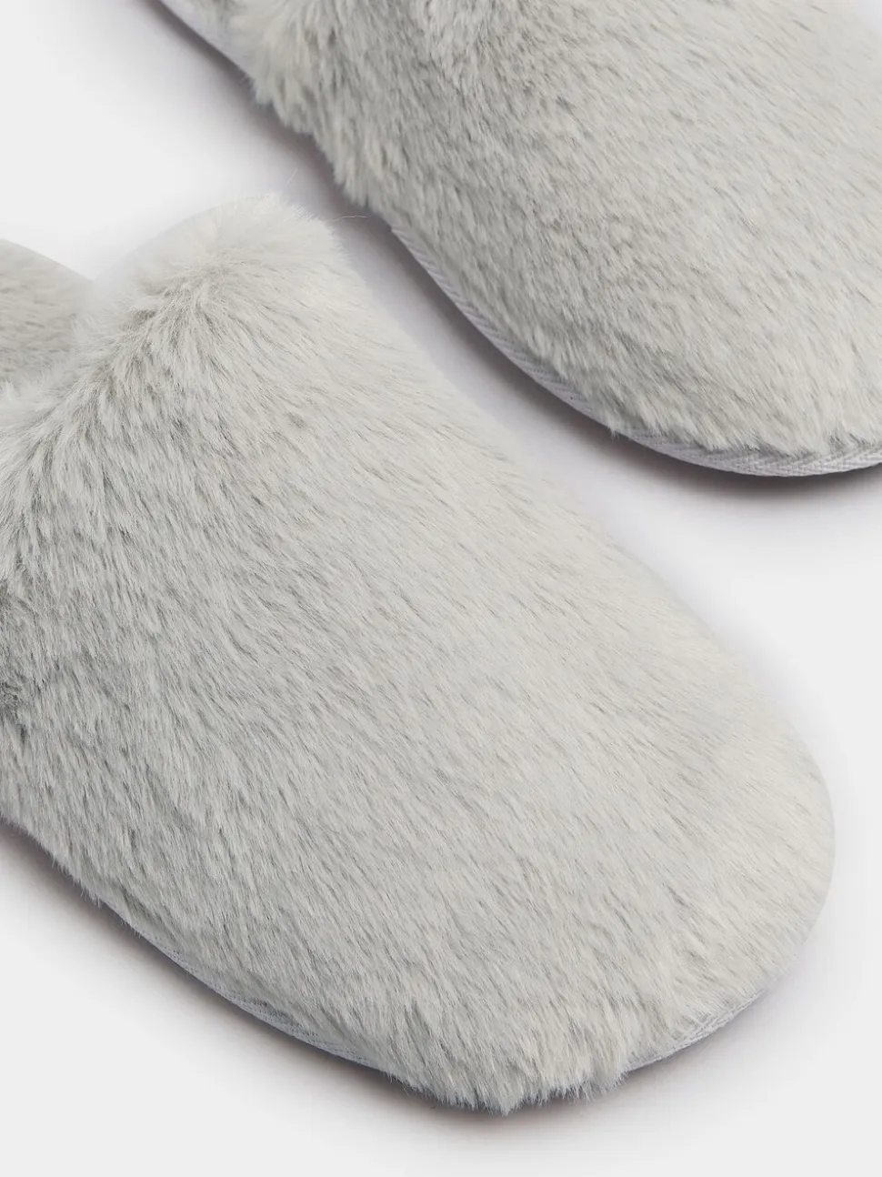 Chaussons mules Yours Curve en fausse fourrure en peluche