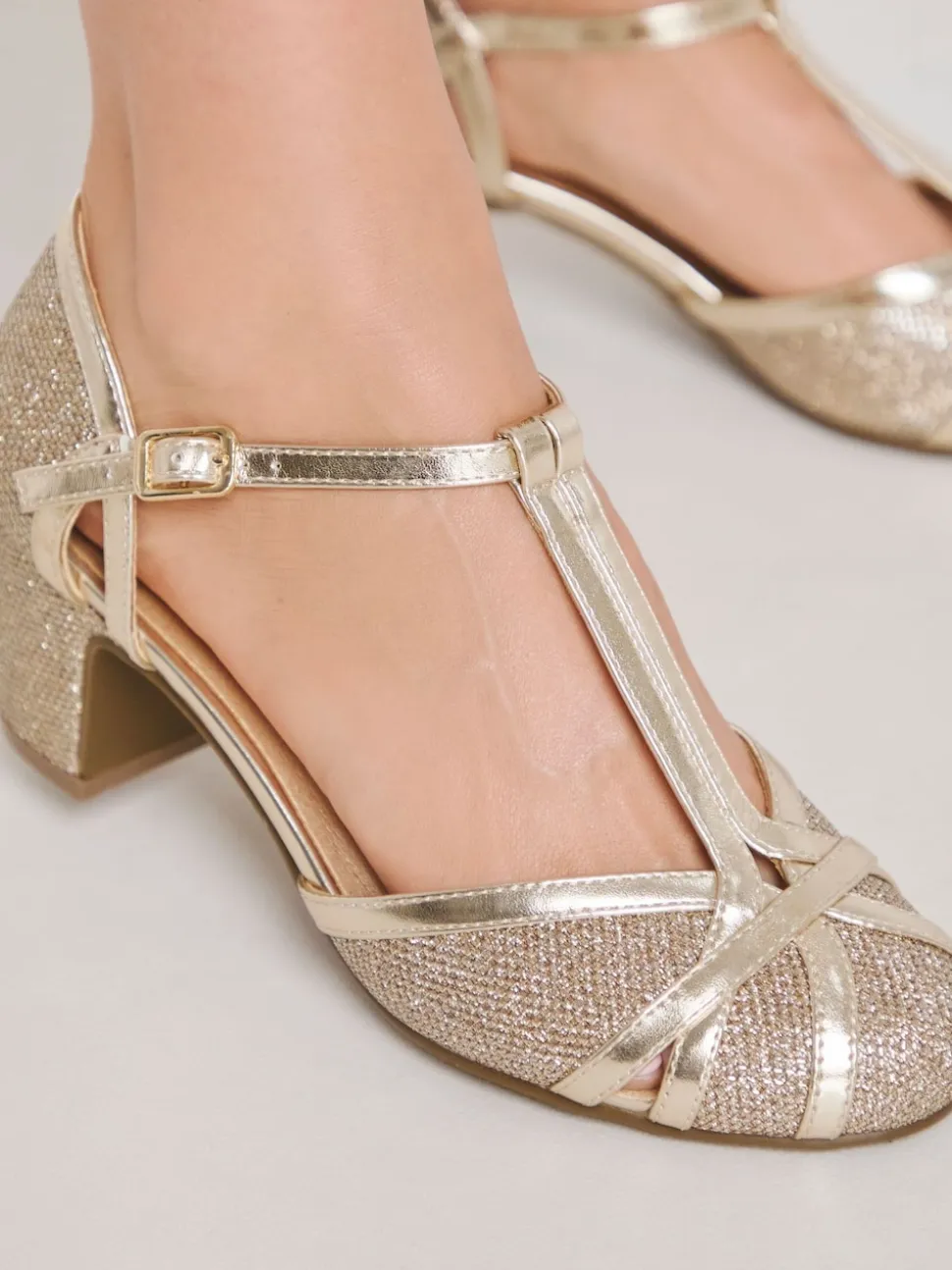 Chaussures JD Williams à talon carré