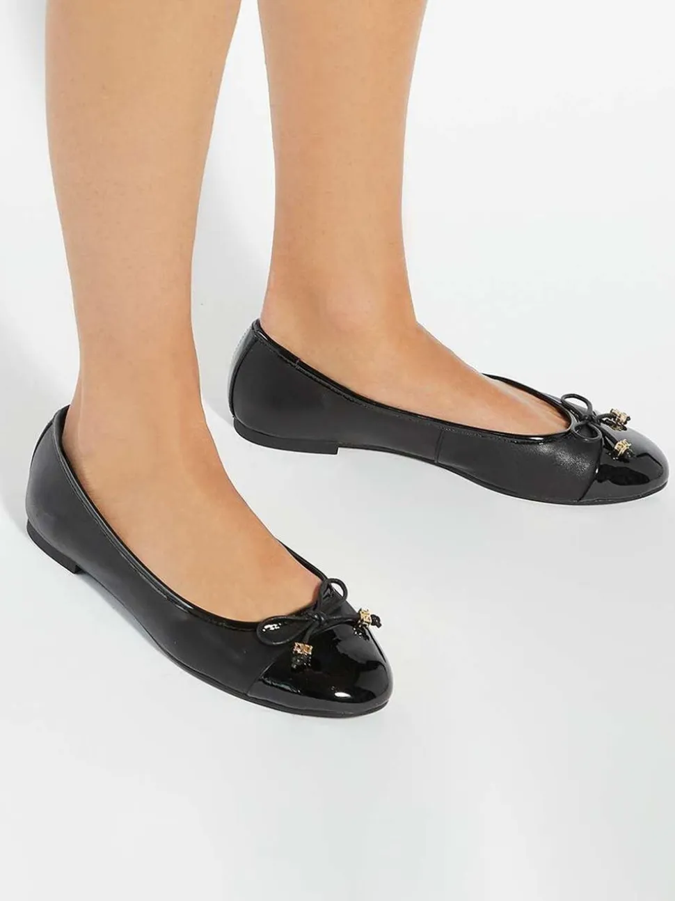 Chaussures plates Dune London Hallo Charm coupe large