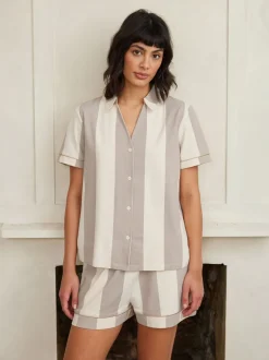 Chelsea Peers pyjama court rayé en coton